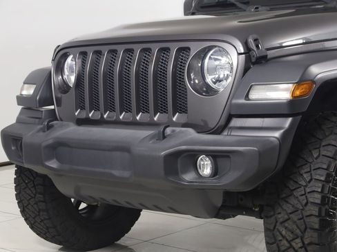 Used 2020 Jeep Wrangler Unlimited Sport S AWD/4WD image 44