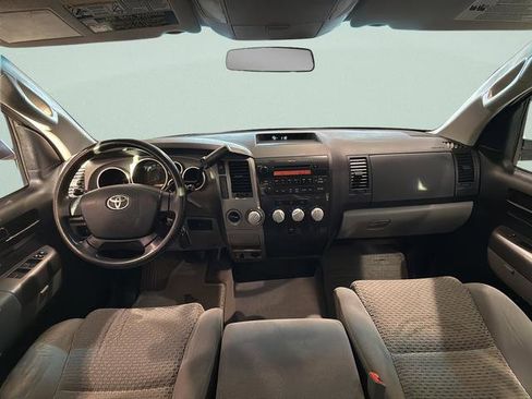 Used 2010 Toyota Tundra 4x4 Double Cab image 10