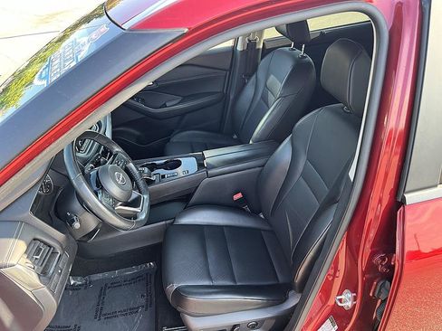 Certified 2023 Nissan Rogue SV w/ SV Premium B Package FWD image 13