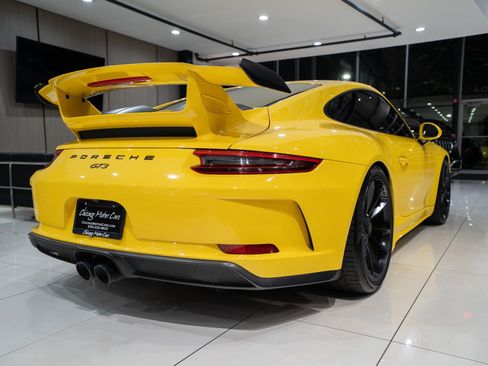 Used 2018 Porsche 911 GT3 RWD image 36
