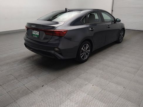 Used 2023 Kia Forte LXS FWD image 9
