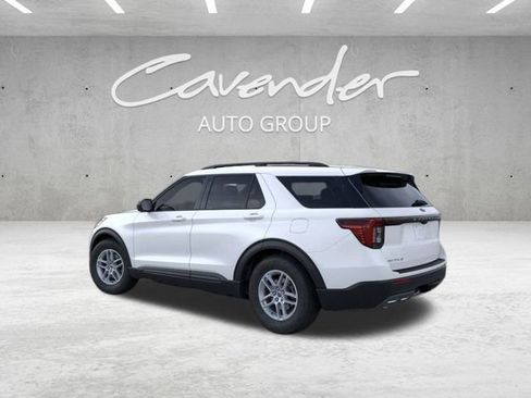 New 2026 Ford Explorer Active RWD image 5