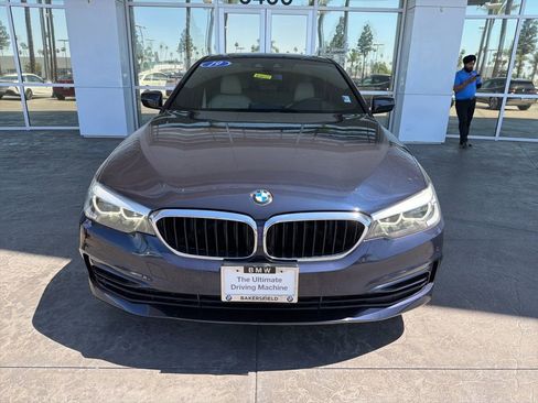 Used 2019 BMW 540i w/ Convenience Package image 2