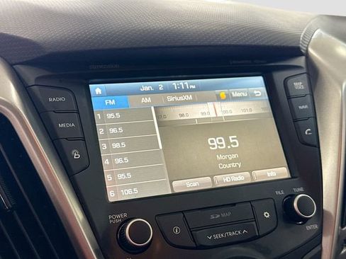 Used 2017 Hyundai Veloster Value Edition image 16