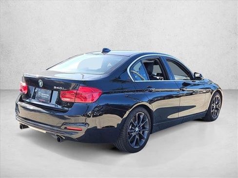 Used 2016 BMW 340i Sedan RWD image 5