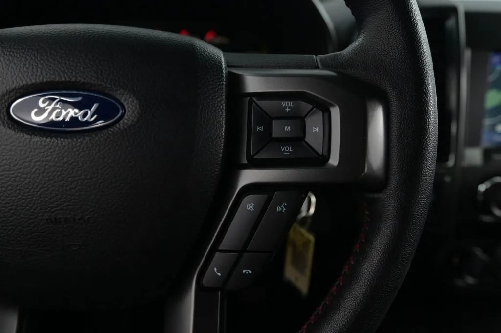 Used 2020 Ford F150 XLT w/ Equipment Group 302A Luxury AWD/4WD image 26