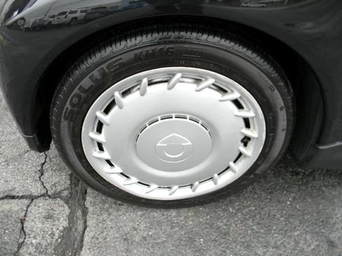 Used 2015 smart fortwo pure image 20