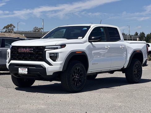 New 2026 GMC Canyon Elevation w/ Technology Package AWD/4WD image 6