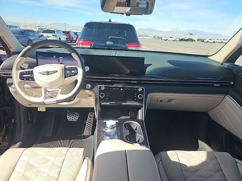 Used 2026 Genesis GV80 3.5T e-SC image 7
