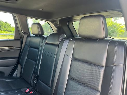 Used 2018 Jeep Grand Cherokee Overland AWD/4WD image 24