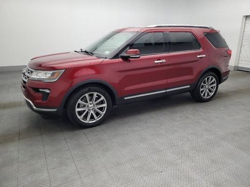 Used 2019 Ford Explorer Limited w/ Ford Safe & Smart Package FWD image 2