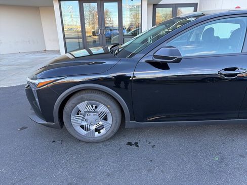 New 2025 Kia K4 LX image 11