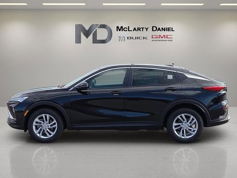 New 2026 Buick Envista Preferred w/ Advanced Safety Package image 3