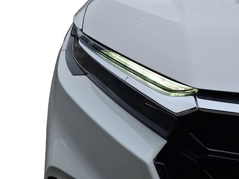 Used 2023 Honda CR-V EX image 11