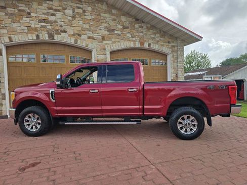 Used 2017 Ford F250 Lariat w/ Chrome Package AWD/4WD image 6