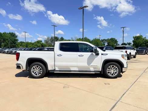 Used 2021 GMC Sierra 1500 SLT RWD image 4