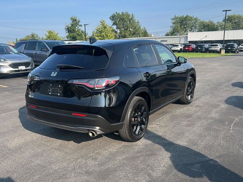 Used 2024 Honda HR-V Sport image 5