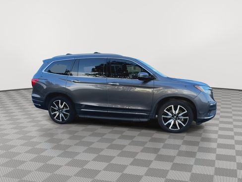 Used 2022 Honda Pilot Elite image 2