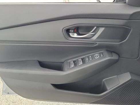 Used 2024 Honda Accord EX image 21