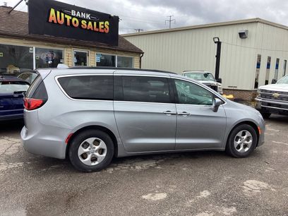 Used 2018 Chrysler Pacifica Touring Plus