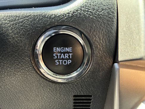 Used 2022 Toyota 4Runner SR5 image 33