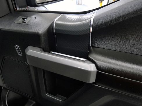 Used 2019 Ford F150 XLT w/ Equipment Group 301A Mid AWD/4WD image 17