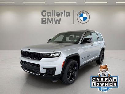 Used 2023 Jeep Grand Cherokee L Laredo