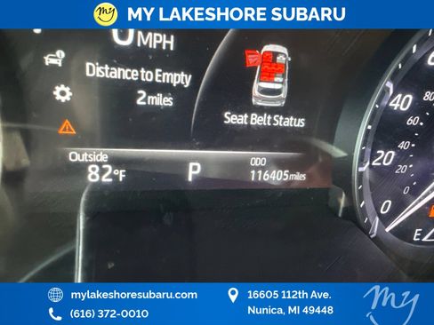 Used 2020 Toyota Highlander XLE AWD/4WD image 18