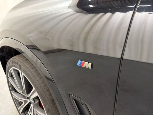 Used 2022 BMW X5 M50i AWD/4WD image 9