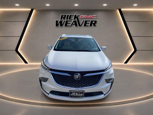 Used 2024 Buick Enclave Avenir w/ Avenir Technology Package AWD/4WD image 10