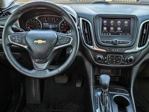 Certified 2024 Chevrolet Equinox LT w/ LPO, Floor Liner Package image 33