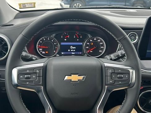 New 2025 Chevrolet Blazer LT w/ Midnight/Sport Edition image 21