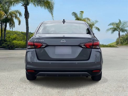 Certified 2023 Nissan Versa SV image 3
