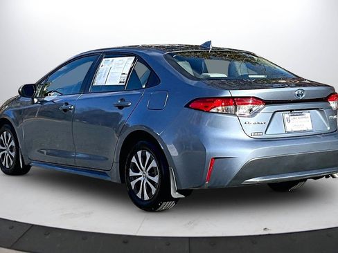 Used 2022 Toyota Corolla LE image 7