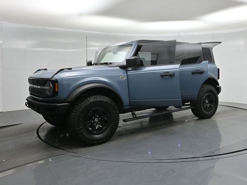 Used 2024 Ford Bronco Wildtrak AWD/4WD image 29