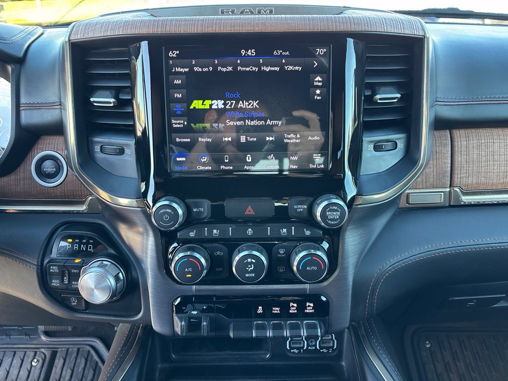 Used 2021 RAM 1500 Limited w/ Body Color Bumper Group AWD/4WD image 15
