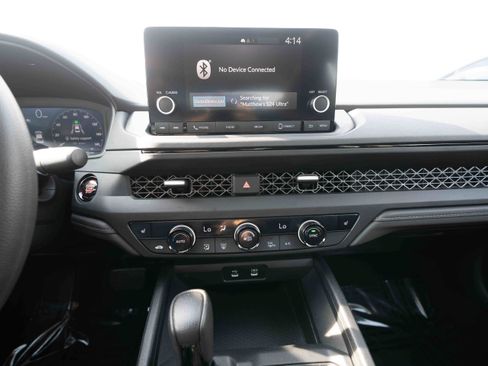Used 2023 Honda Accord EX image 17