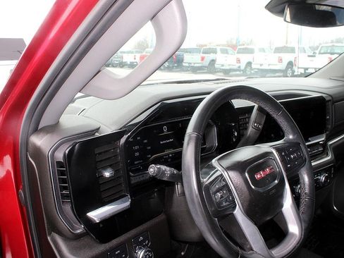 Used 2024 GMC Sierra 1500 Elevation image 22