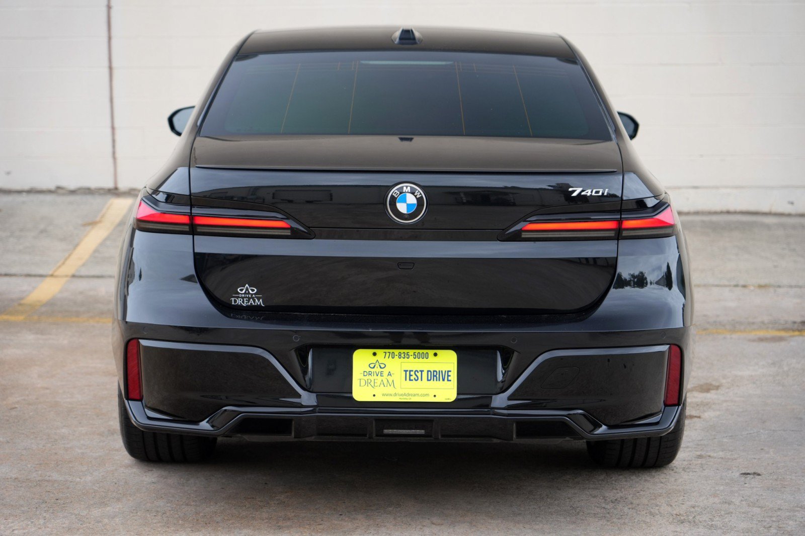 Used 2023 BMW 740i w/ Executive Package RWD image 68