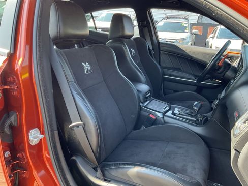 Used 2020 Dodge Charger Scat Pack w/ Plus Group RWD image 21