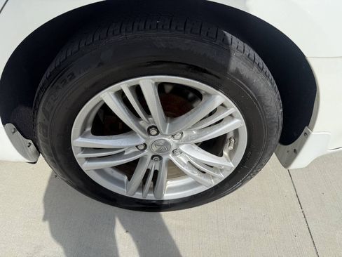 Used 2010 INFINITI G37 x Sedan w/ Premium Pkg AWD/4WD image 13