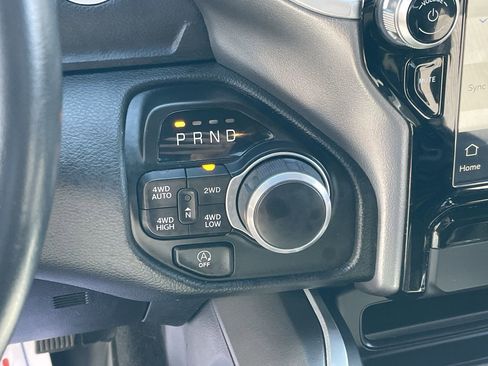 Used 2023 RAM 1500 Big Horn AWD/4WD image 36