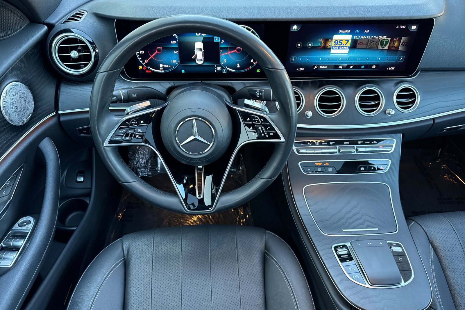 Used 2023 Mercedes-Benz E 350 Sedan image 30
