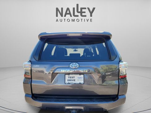 Certified 2017 Toyota 4Runner SR5 image 4