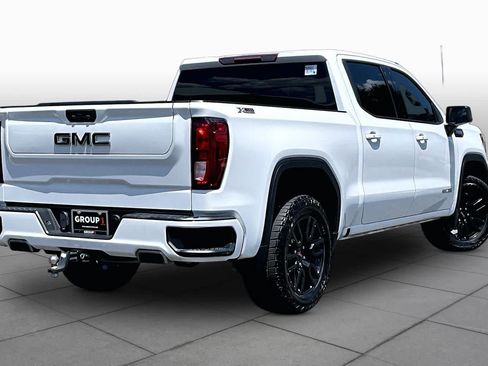 Used 2021 GMC Sierra 1500 Elevation w/ X31 Off-Road Package AWD/4WD image 13