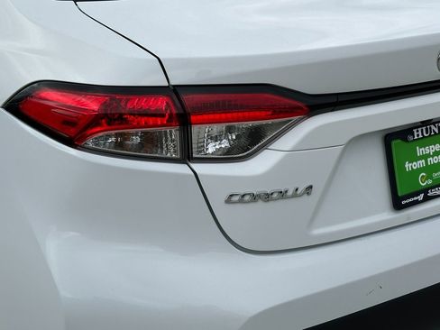 Used 2022 Toyota Corolla LE image 20