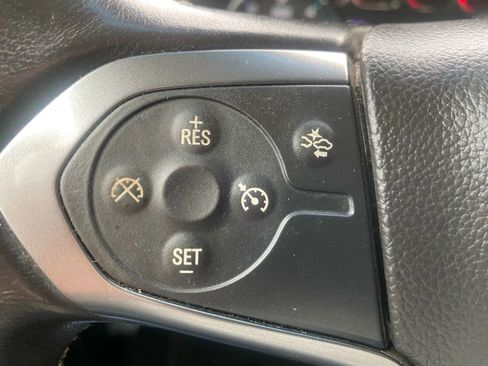 Used 2016 Chevrolet Tahoe LT image 16