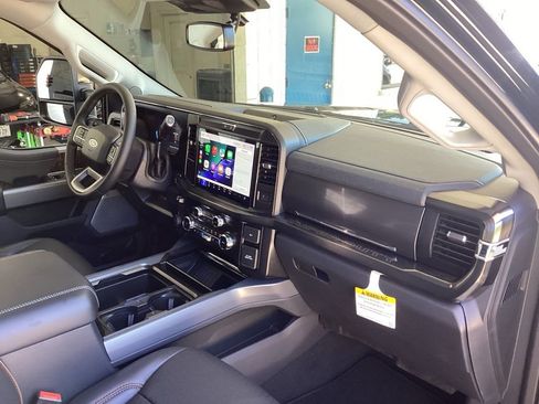 New 2026 Ford F250 Lariat w/ Black Appearance Package AWD/4WD image 26