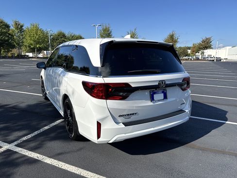 New 2026 Honda Odyssey Sport-L image 7