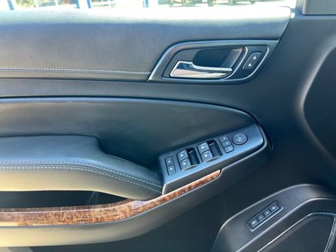 Used 2017 Chevrolet Tahoe Premier AWD/4WD image 36